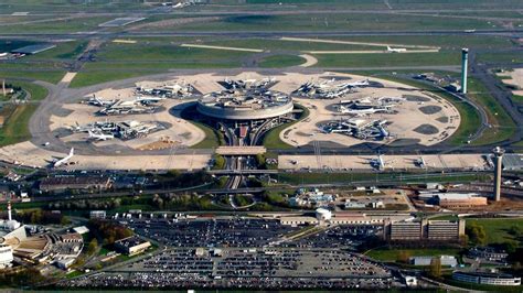 paris cdg airport